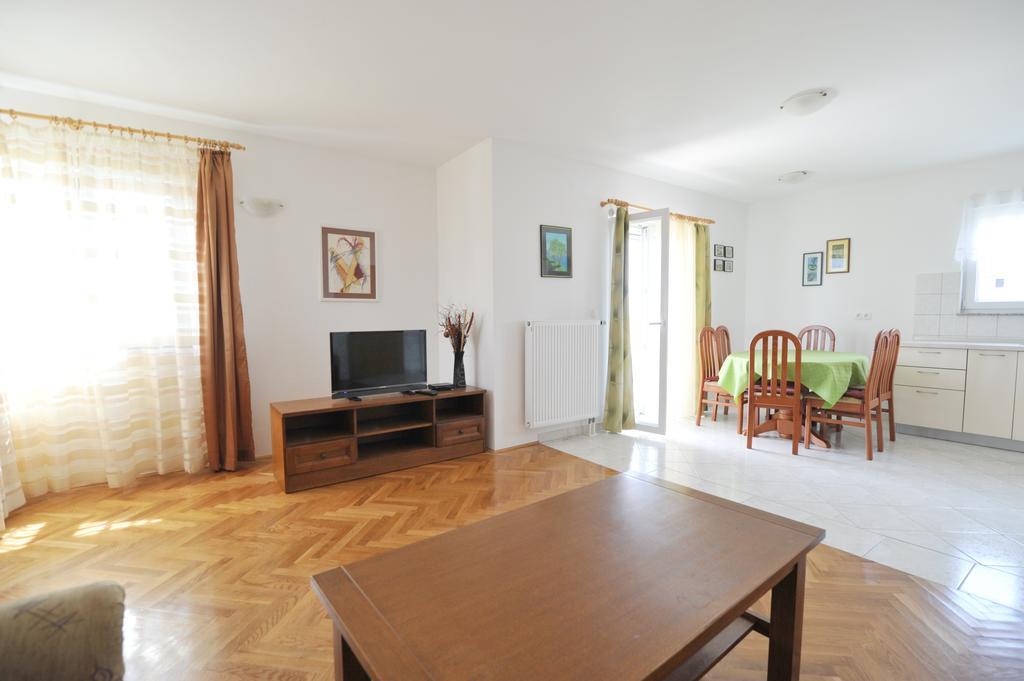 Villa Luna With Seaview Petrčane Extérieur photo
