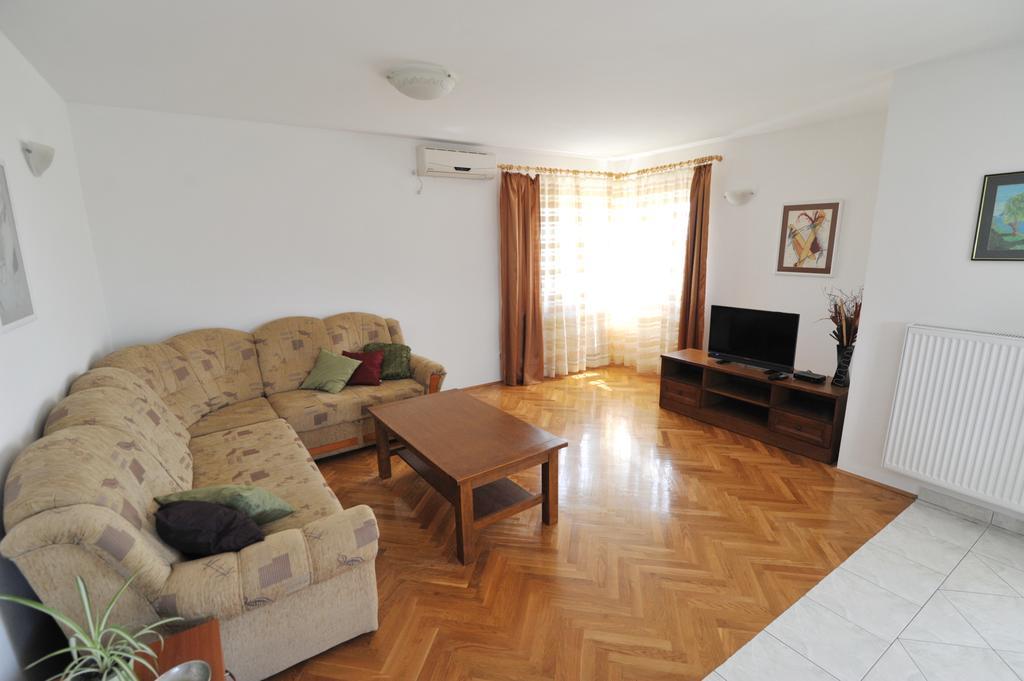 Villa Luna With Seaview Petrčane Extérieur photo