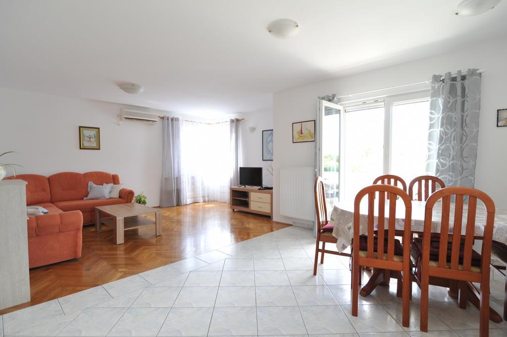 Villa Luna With Seaview Petrčane Extérieur photo